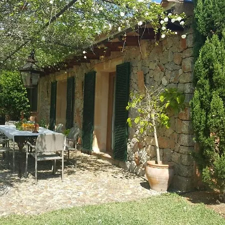Villa Heaven Wait